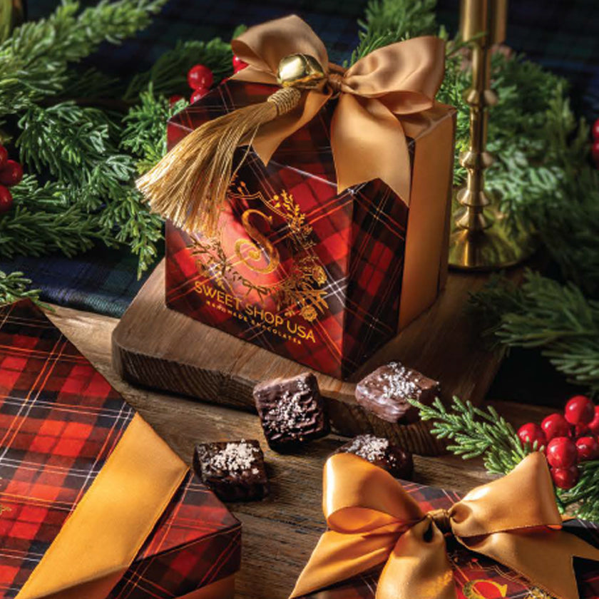 Sweet Shop USA - Holiday - 10pc DK SS Almond Toffee Tartan Collection - 5oz